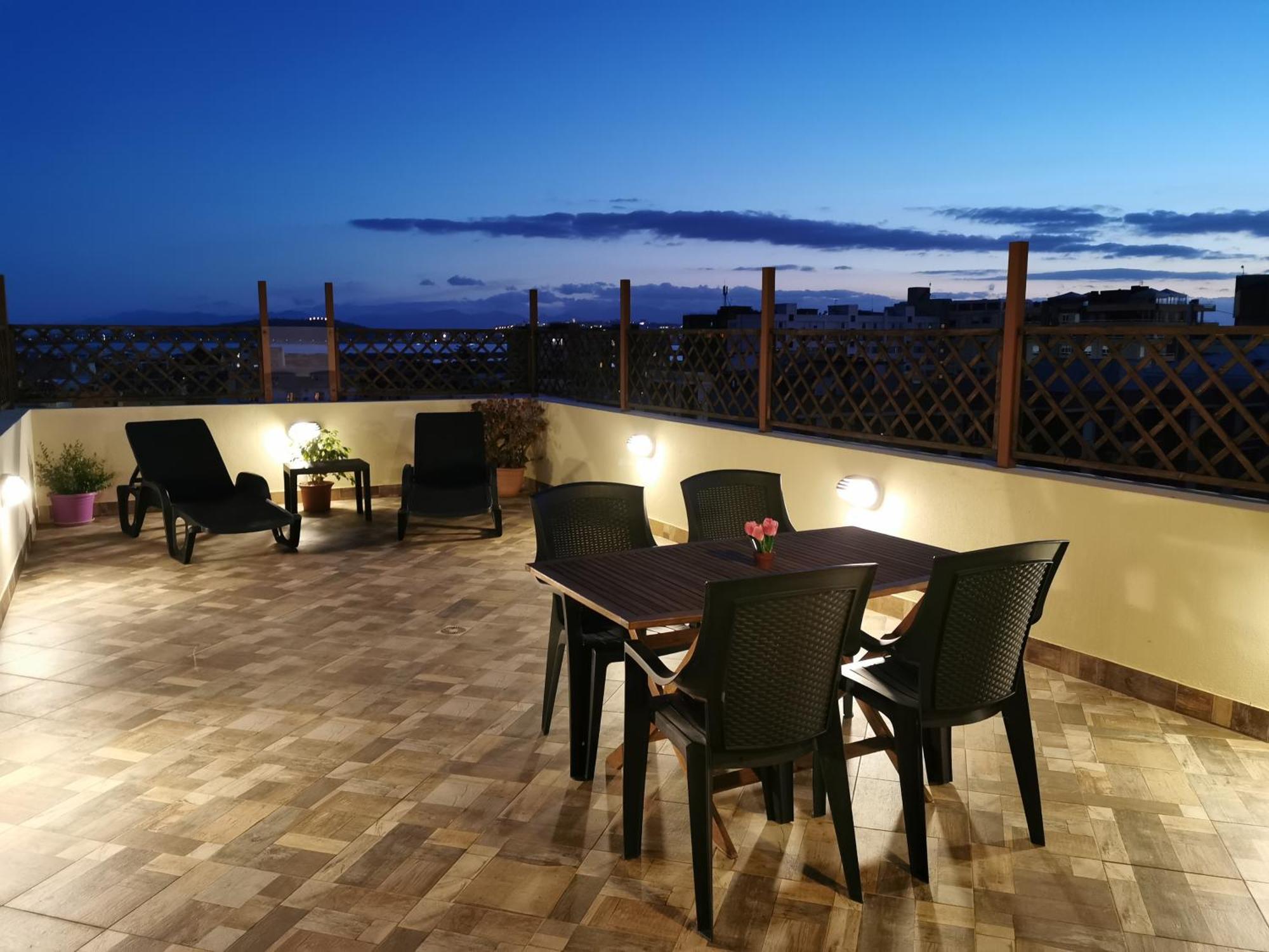 Sardegna Relax Apartment Quartu SantʼElena Exterior foto