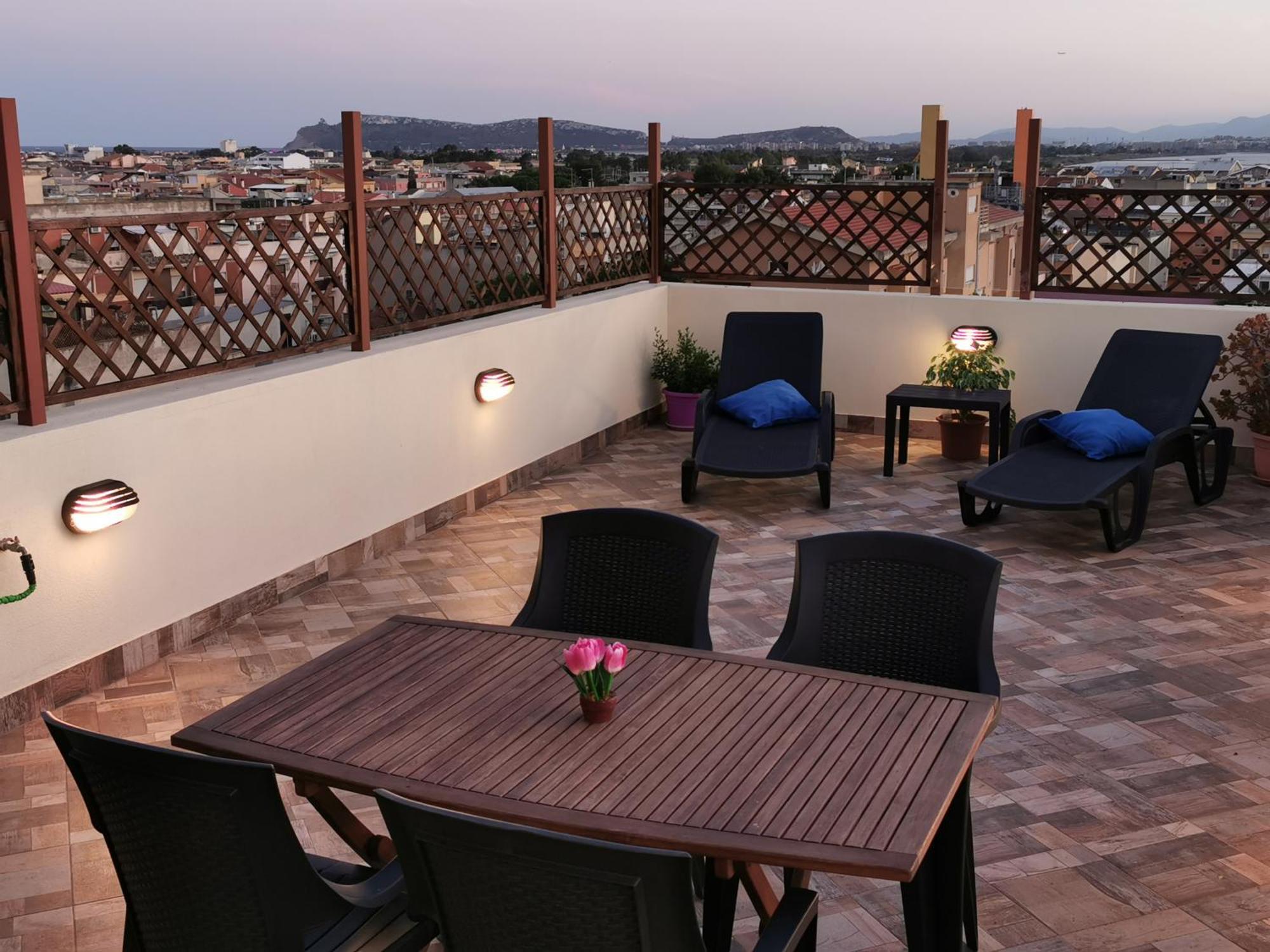 Sardegna Relax Apartment Quartu SantʼElena Exterior foto